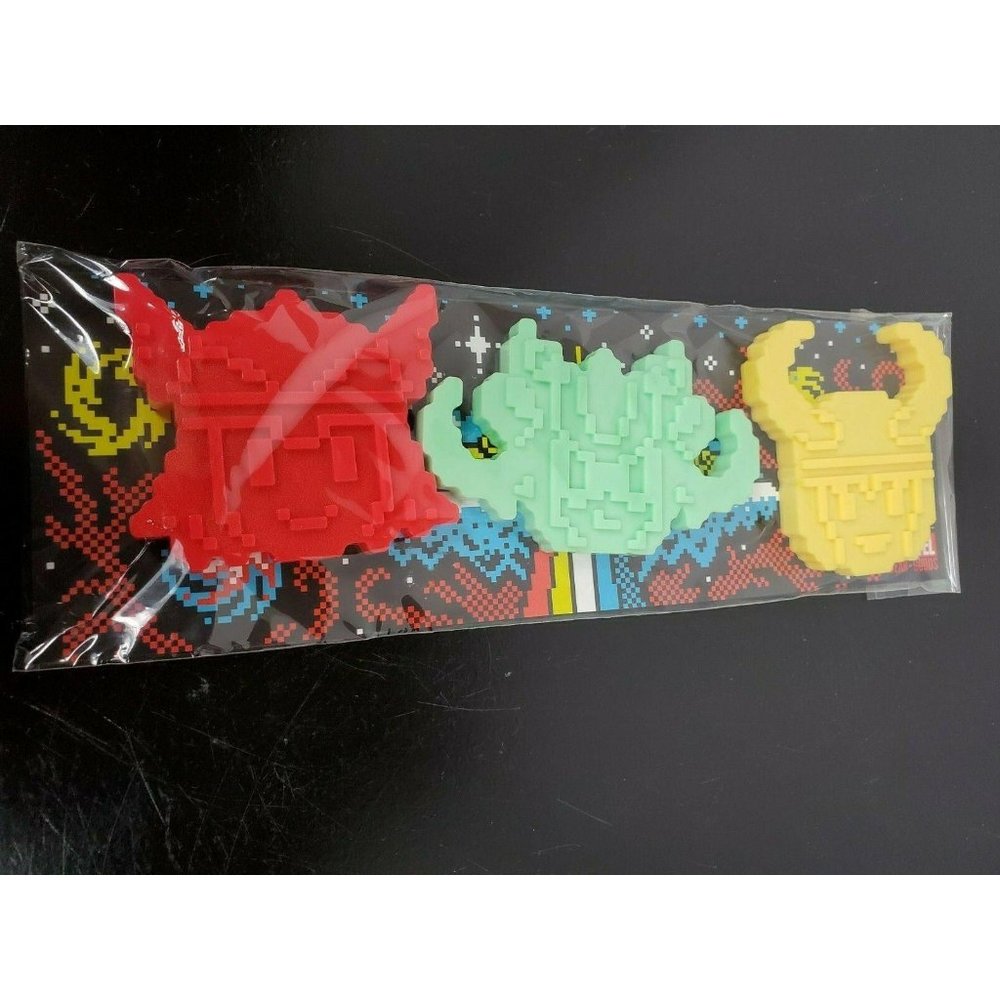 Loot Crate Marvel 8-Bit Asgard‎ Cookie Cutters feat